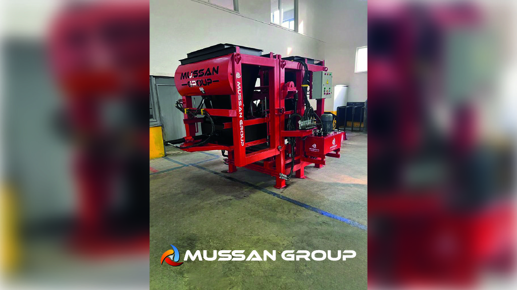 MG 4.2 Semi Automatic Block Making Machine-Somalia